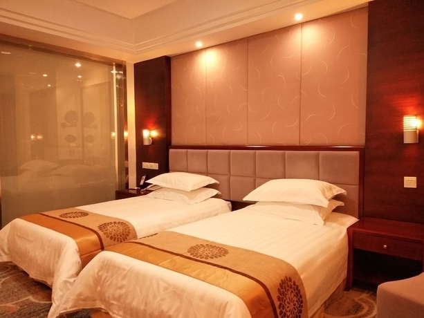 Imagen de la habitación del Hotel Jiuhuashan Center. Foto 8