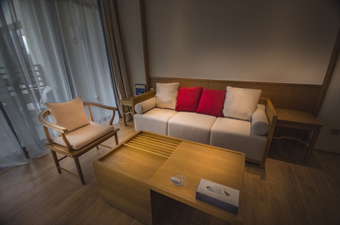 Imagen de la habitación del Hotel Jiuhuashan Rongxi Manor Hot Spring. Foto 4