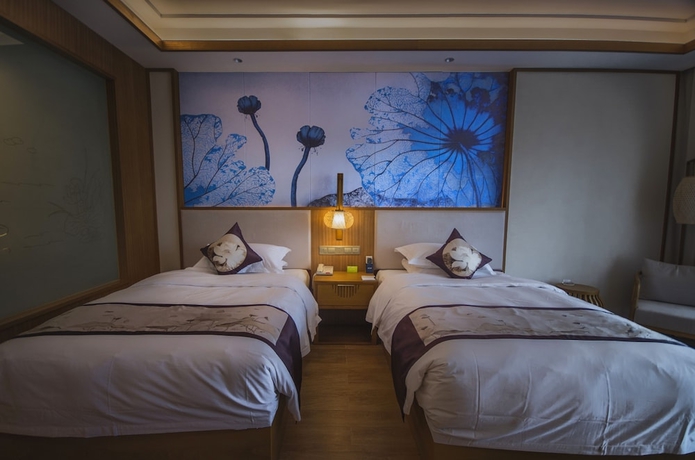 Imagen de la habitación del Hotel Jiuhuashan Rongxi Manor Hot Spring. Foto 5