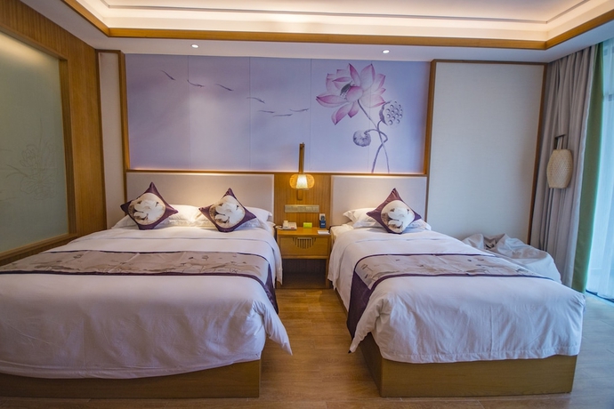 Imagen de la habitación del Hotel Jiuhuashan Rongxi Manor Hot Spring. Foto 8