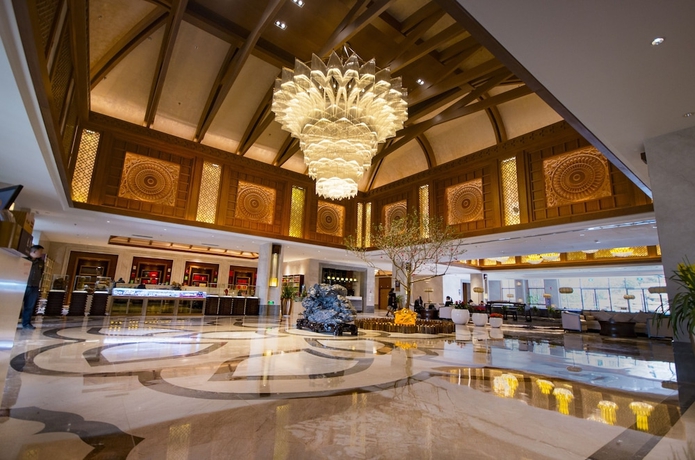 Imagen de los interiores del Hotel Jiuhuashan Rongxi Manor Hot Spring. Foto 17