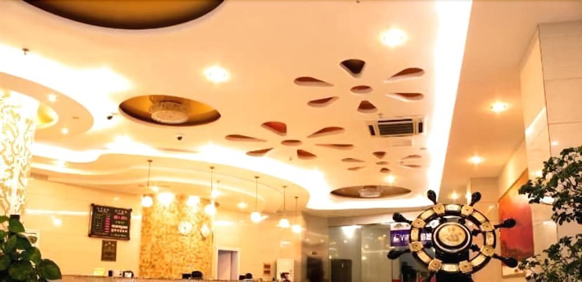 Imagen de los interiores del Hotel Jiujiang Bonnie Express Business Hotel. Foto 13