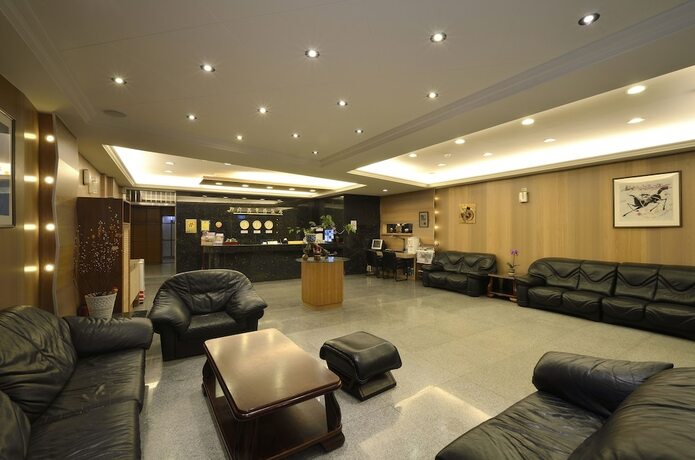 Imagen general del Hotel Jiuning Business. Foto 6
