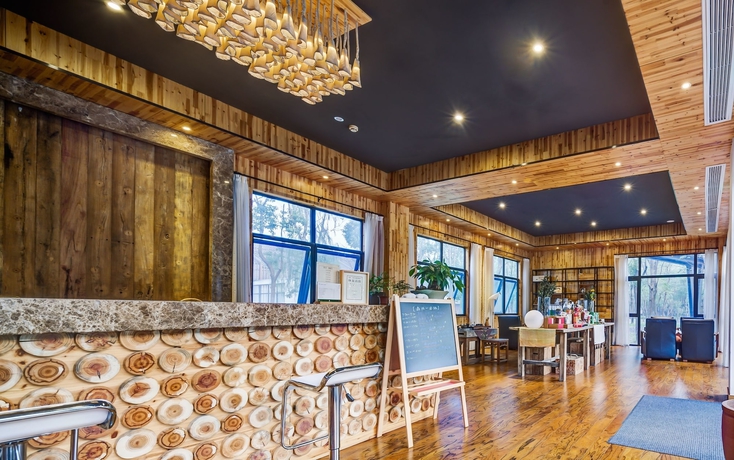 Imagen general del Hotel Jiushu Resorts The Forest's Secret. Foto 1