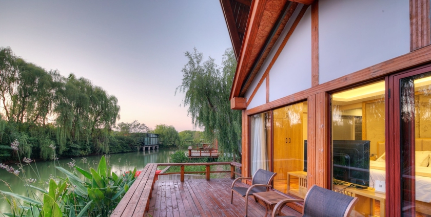 Imagen de los exteriores del Hotel Jiushu Resorts The Forest's Secret. Foto 17