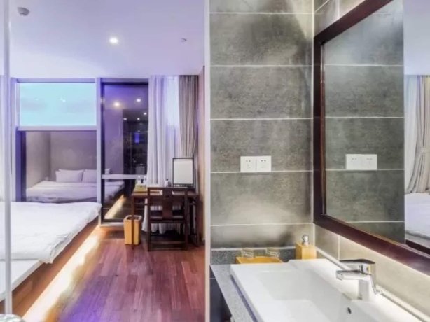 Imagen de la habitación del Hotel Jiushu Resorts Wuxi. Foto 7