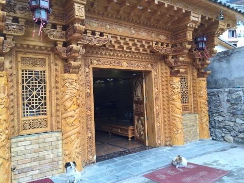 Imagen de la habitación del Hotel Jiuzhaigou Xin Tao Ge Tibetan Inn. Foto 10