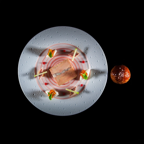 Imagen del bar/restaurante del Hotel Jiva Hill Resort - Genève. Foto 6