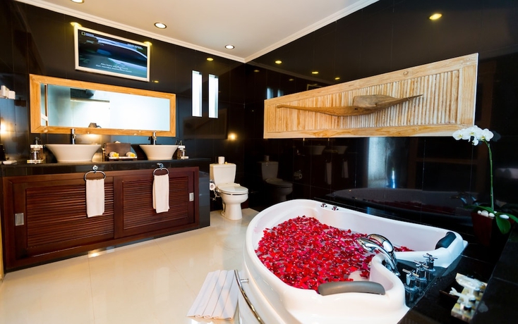 Imagen de la habitación del Hotel Jiwa Klusa Luxury Villa. Foto 11
