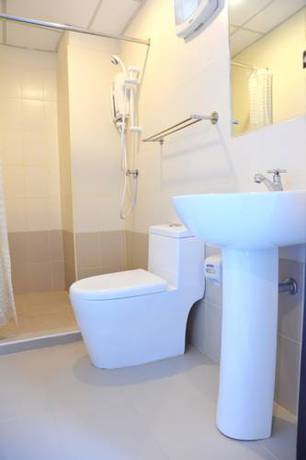 Imagen de la habitación del Hotel Jj Villa. Foto 2