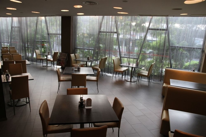 Imagen del bar/restaurante del Hotel Jjinn Shanghai Yixian Road. Foto 3