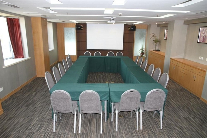 Imagen de los interiores del Hotel Jjinn Shanghai Yixian Road. Foto 5