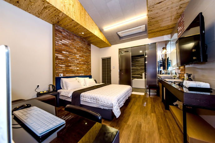 Imagen de la habitación del Hotel Jk Drive In. Foto 3