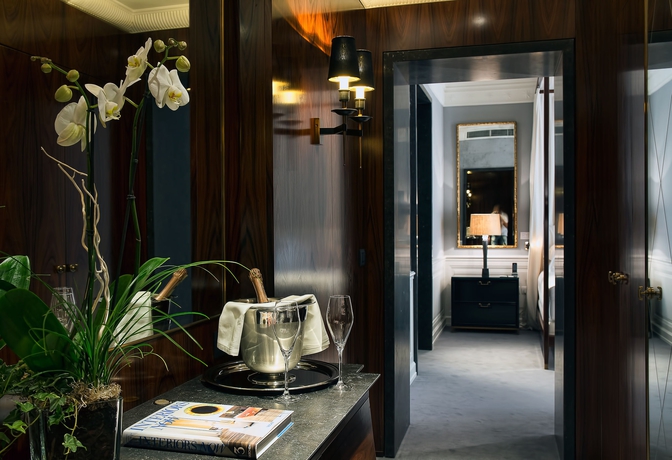 Imagen de la habitación del Hotel J.k. Place Roma. Foto 3