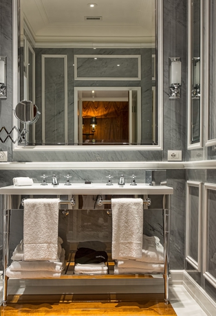 Imagen de la habitación del Hotel J.k. Place Roma. Foto 4