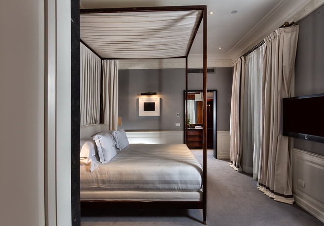 Imagen de la habitación del Hotel J.k. Place Roma. Foto 5