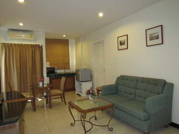 Imagen de los interiores del Hotel Jl Bangkok. Foto 13
