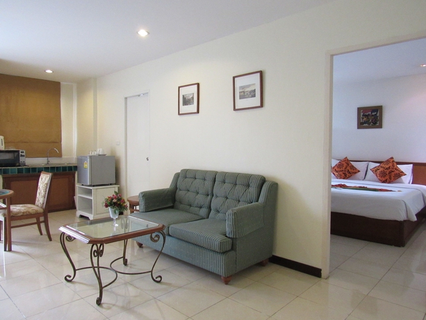Imagen de los interiores del Hotel Jl Bangkok. Foto 14