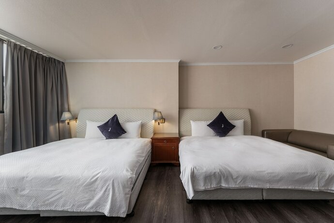 Imagen general del Hotel J-metropolis. Foto 4
