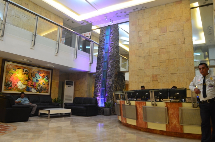 Imagen de los interiores del Hotel Jmm Grand Suites. Foto 11