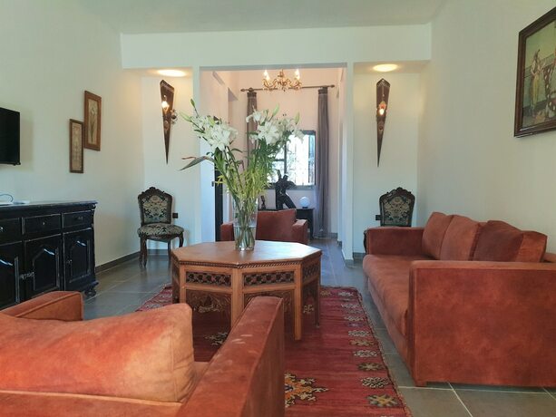 Imagen general del Hotel Jnan El Arif. Foto 9
