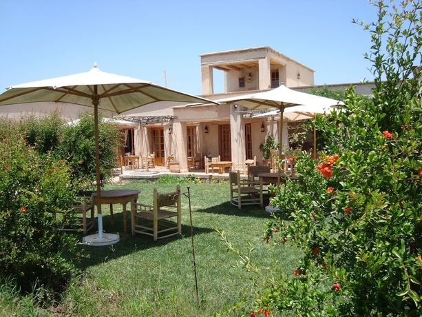 Imagen del bar/restaurante del Hotel Jnane Tihihit. Foto 3