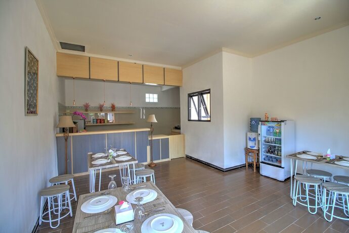 Imagen de los interiores del Hotel Jnj Guest House. Foto 34
