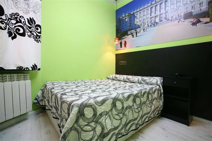 Imagen de la habitación del Hotel Jo Inn Madrid. Foto 5