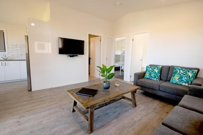 Imagen de la habitación del Hotel Joalah Holiday Park. Foto 9