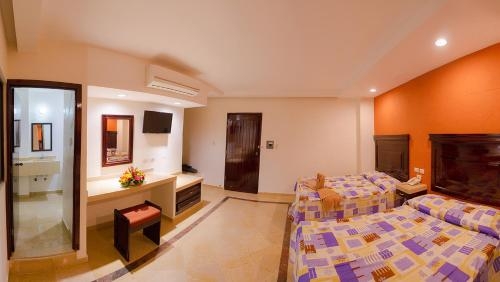 Imagen de la habitación del Hotel Joalicia. Foto 6