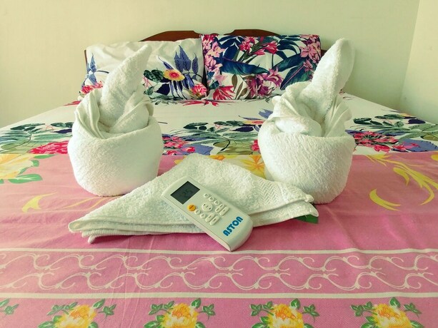 Imagen de la habitación del Hotel Joan Beach Resort. Foto 28