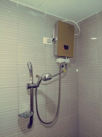 Imagen de la habitación del Hotel Joan Beach Resort. Foto 30