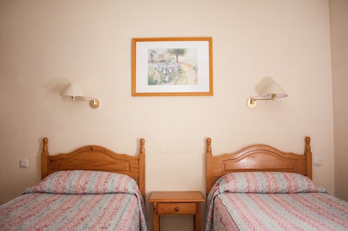 Imagen de la habitación del Hotel Joan Canejan. Foto 2