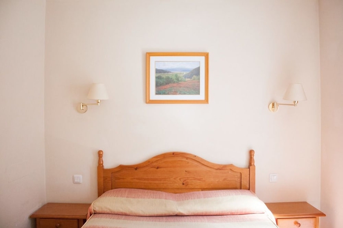 Imagen de la habitación del Hotel Joan Canejan. Foto 3