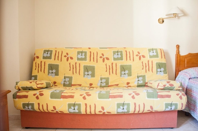 Imagen de la habitación del Hotel Joan Canejan. Foto 15