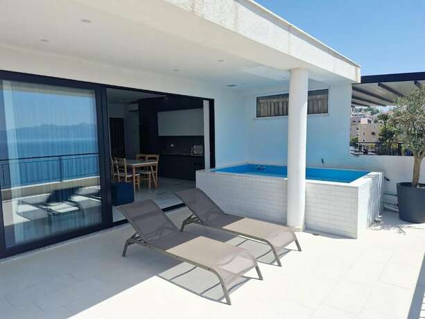 Imagen de la habitación del Hotel Joanna Suites. Foto 11