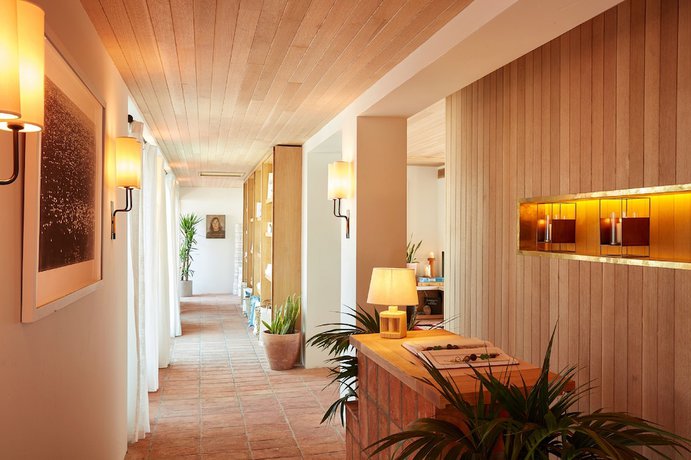 Imagen de los interiores del Hotel Joaquin. Foto 20