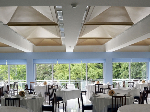 Imagen del bar/restaurante del Hotel João Paulo Ii. Foto 4