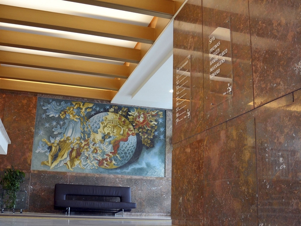 Imagen de los interiores del Hotel João Paulo Ii. Foto 11