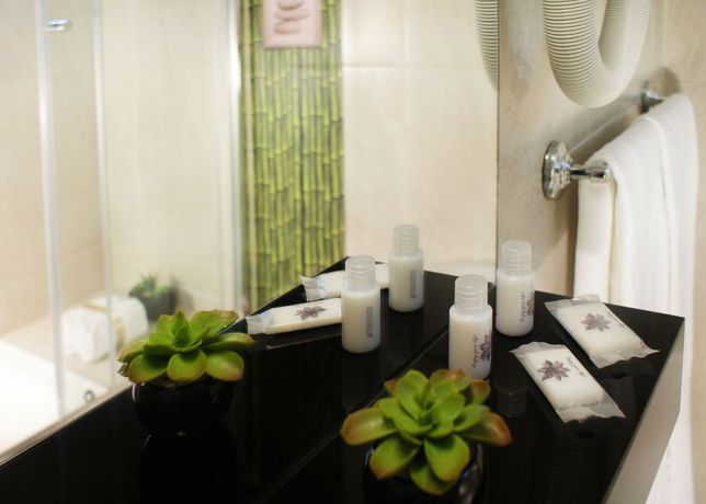 Imagen de la habitación del Hotel João Xxi. Foto 3