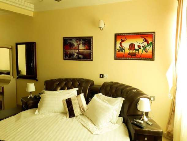 Imagen de la habitación del Hotel Jobyco. Foto 6