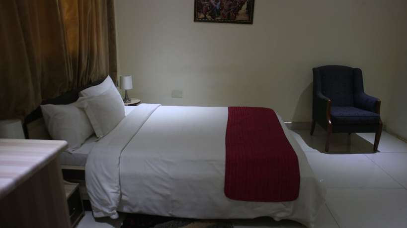 Imagen de la habitación del Hotel Jobyco. Foto 9