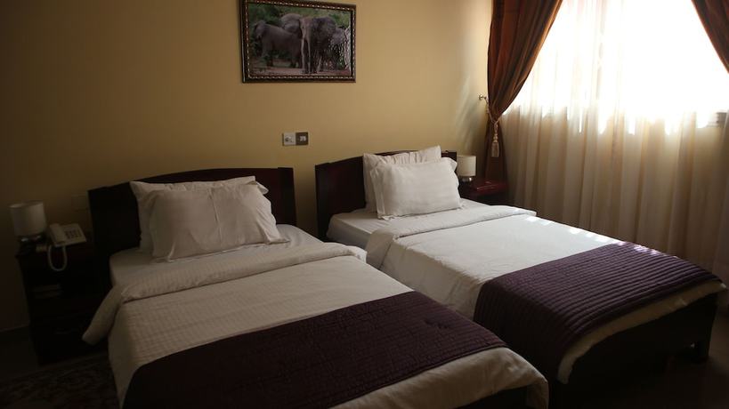 Imagen de la habitación del Hotel Jobyco. Foto 15