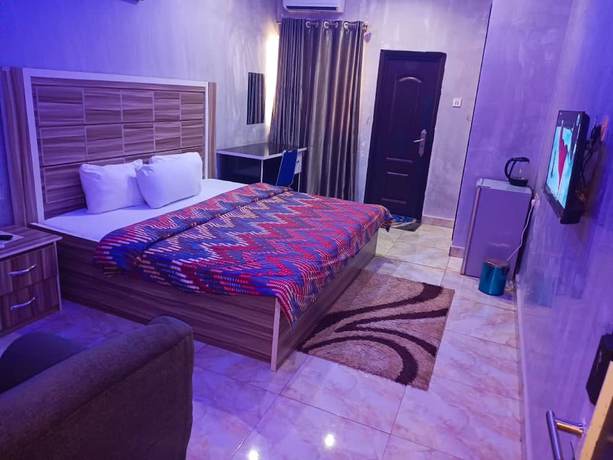 Imagen de la habitación del Hotel Joclarif. Foto 10