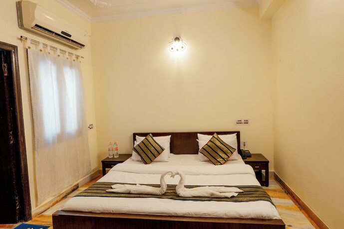 Imagen de la habitación del Hotel Jodhani Regency. Foto 18