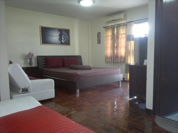 Imagen de la habitación del Hotel Joe Palace. Foto 8