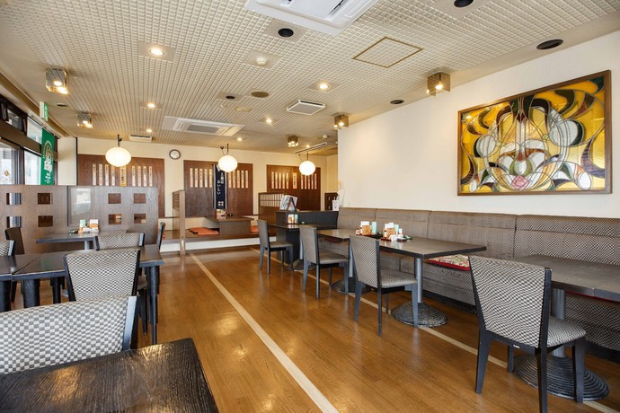 Imagen del bar/restaurante del Hotel Joetsu Sun Plaza. Foto 9