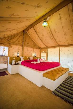 Imagen de la habitación del Hotel Joggan Jaisalmer Camp. Foto 2