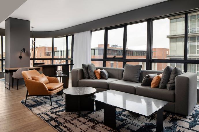 Imagen de los interiores del Hotel Johannesburg Marriott Melrose Arch. Foto 6