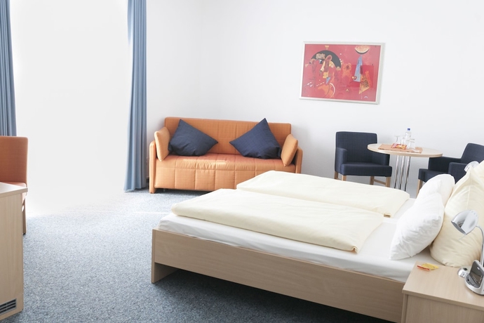 Imagen de la habitación del Hotel Johanniter Gästehaus. Foto 11